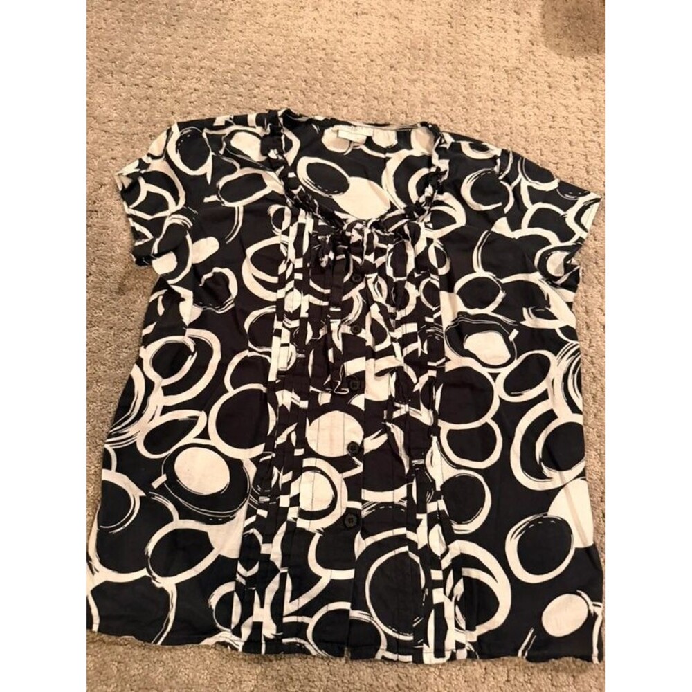Van Heusen Women's Medium Black & White Graphic Floral Print Blouse